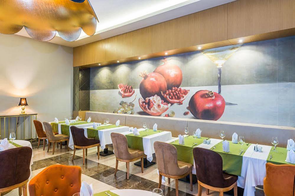 รามาดา รีสอร์ต บาย วินด์แฮม อุนเย Hotel Unye ภายนอก รูปภาพ