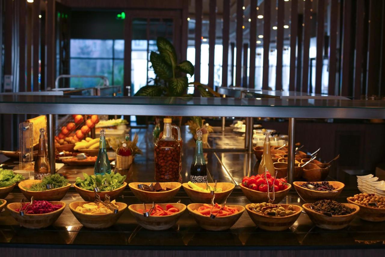รามาดา รีสอร์ต บาย วินด์แฮม อุนเย Hotel Unye ภายนอก รูปภาพ
