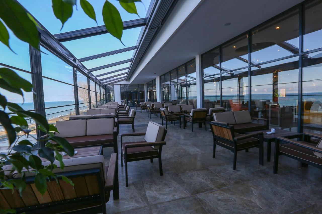 รามาดา รีสอร์ต บาย วินด์แฮม อุนเย Hotel Unye ภายนอก รูปภาพ